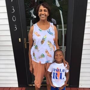 Meet your Posher, Julia